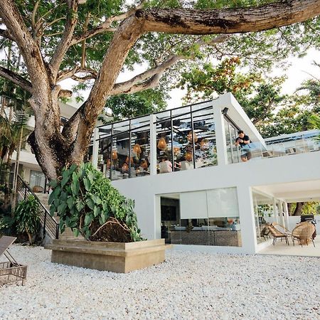 Solitude Acacia Resort Mabini  Exterior foto